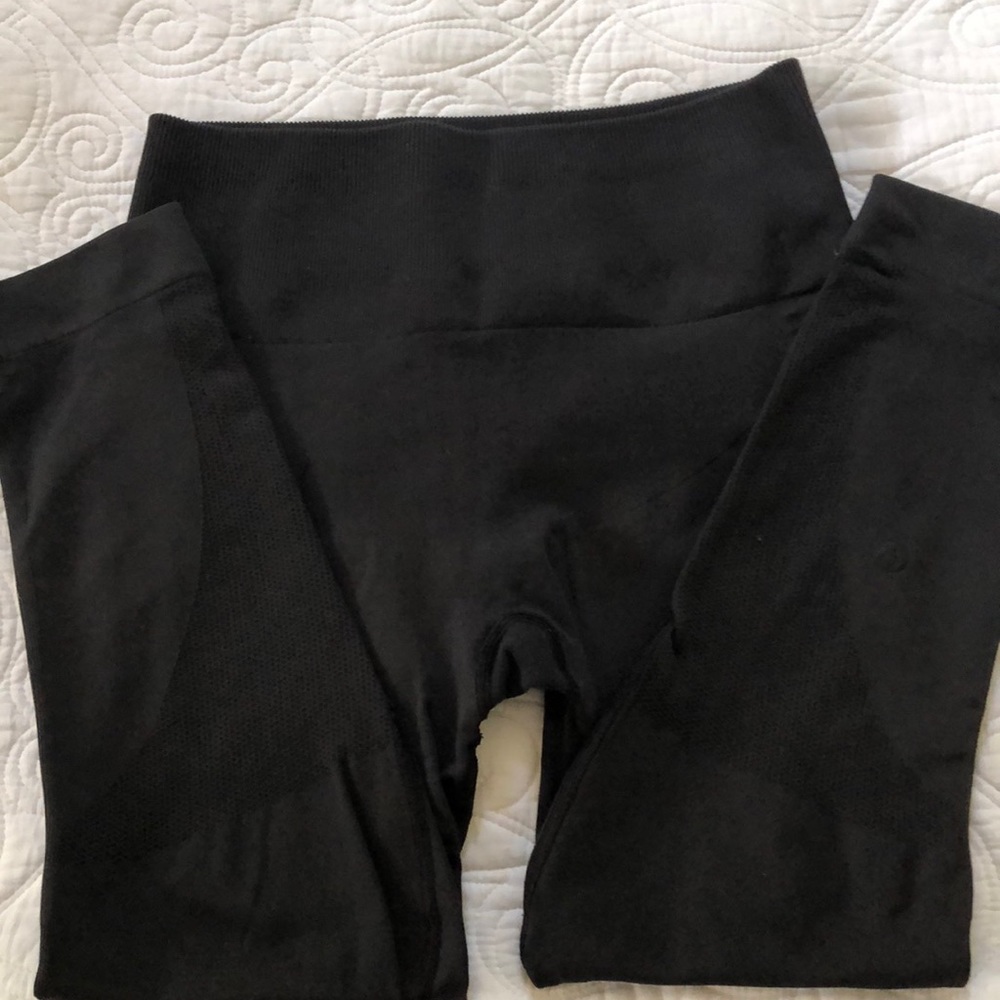 Black Lululemon Tights
